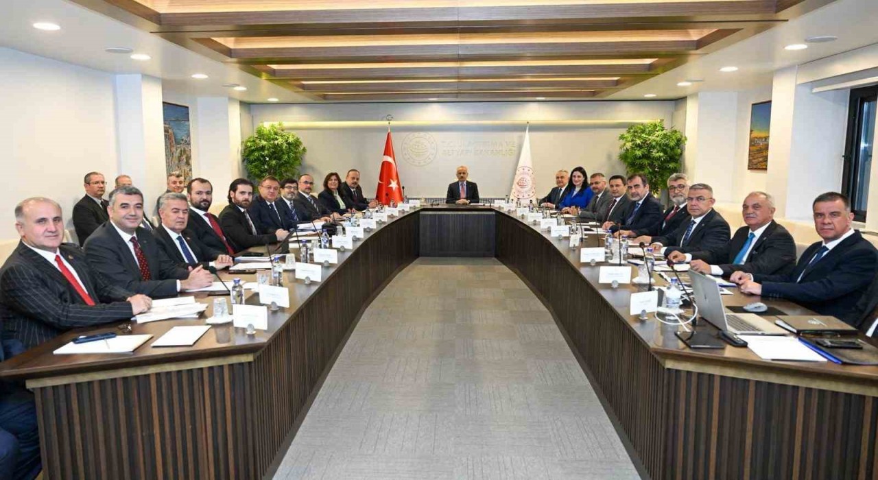 Aydın Büyükşehir Belediye Başkanı Çerçioğlundan Aydına banliyö müjdesi