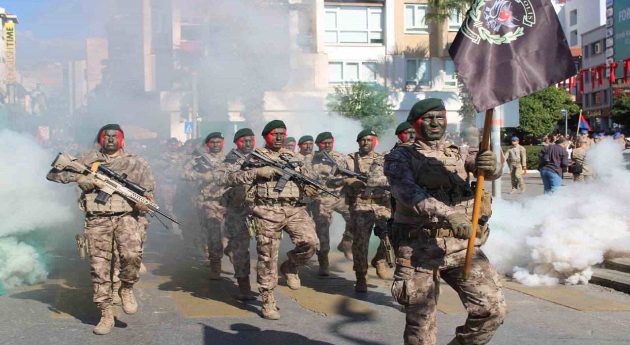 Aydında 29 Ekim Cumhuriyet Bayramı coşkuyla kutlandı