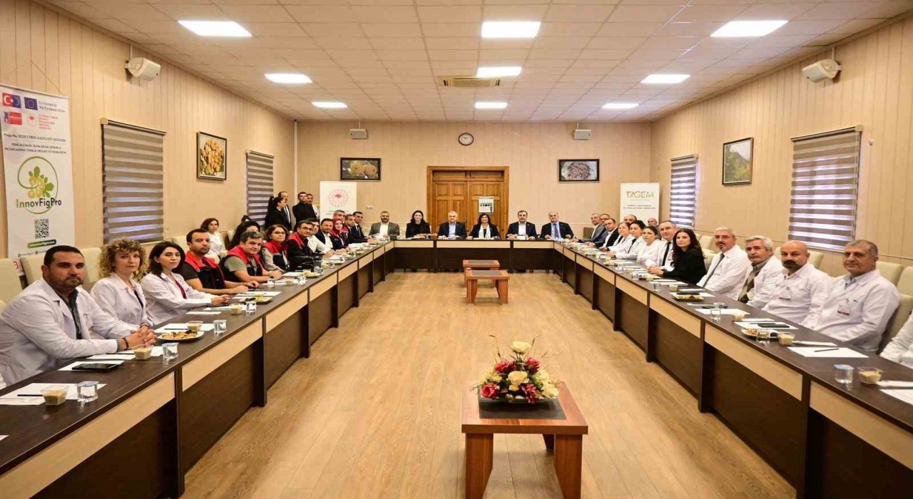 Aydının sembolü incirin geleceği masaya yatırıldı