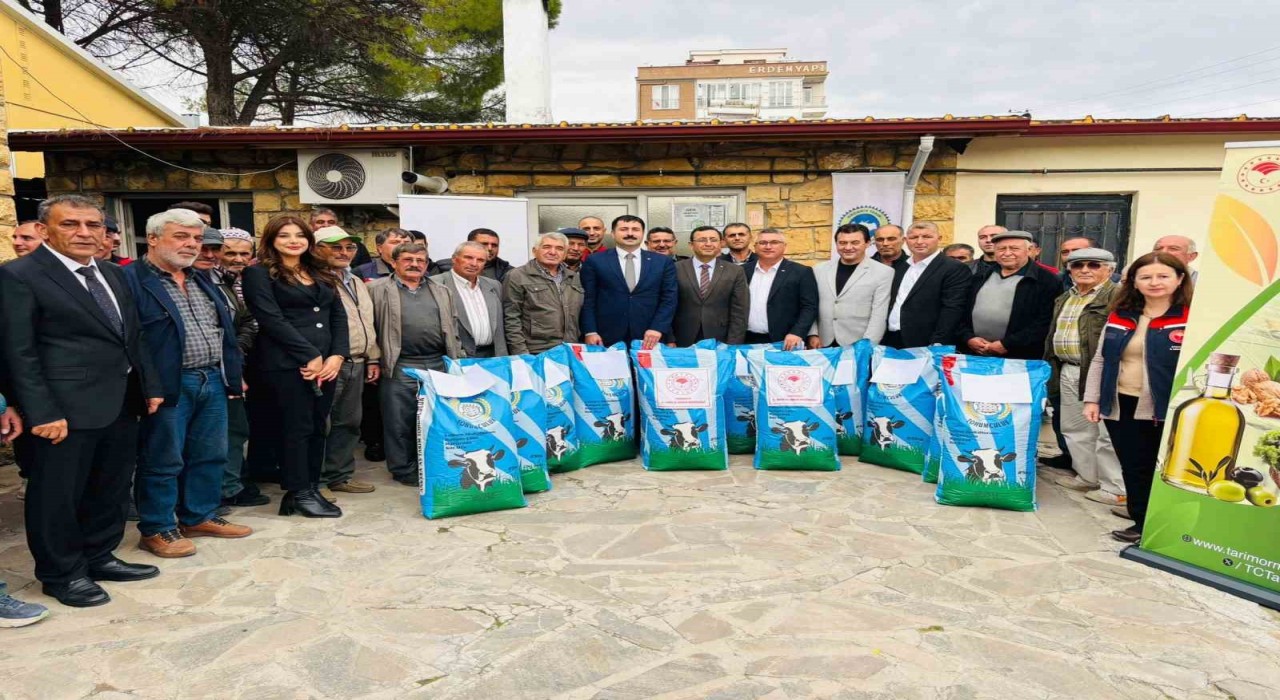 Ayvacık Organik Kırmızı Et Üreticileri Birliğine tohum desteği