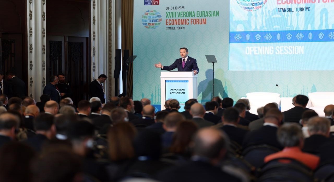 Bakan Bayraktar: Akkuyu NGSnin ilk ünitesinin 2026da elektrik üretimine başlaması planlanıyor