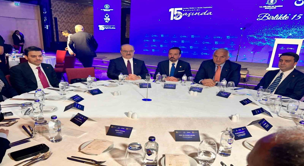 Bakan Ersoy: Dünyanın dört bir yanına yayılmış 7 milyon Türk diasporası var