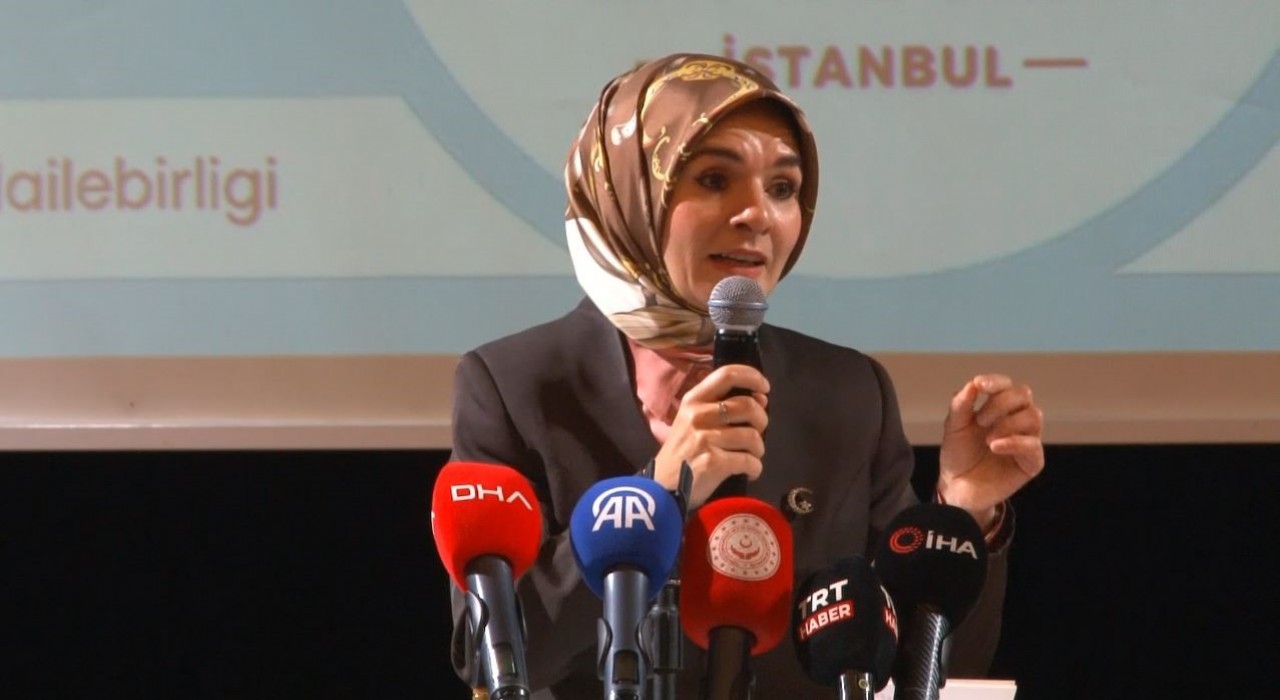 Bakan Göktaş: Dijital dünyada çocuklarımızın sesi, kalkanı ve rehberi olmaya kararlıyız