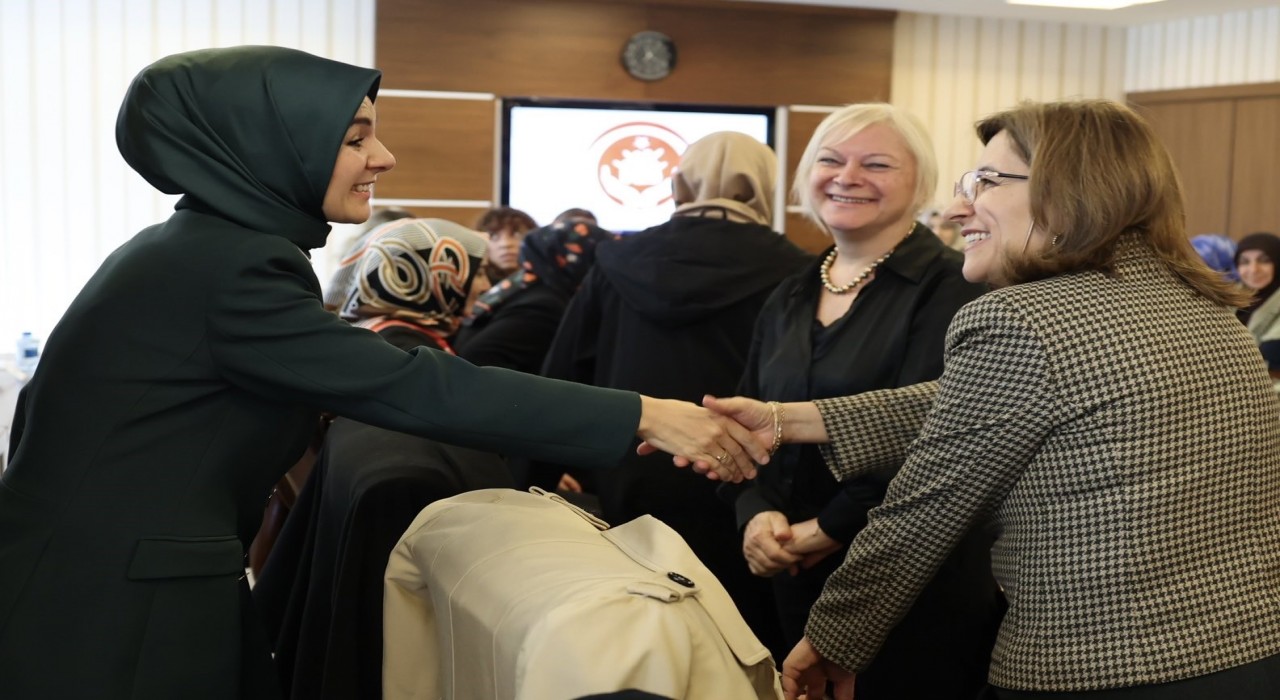 Bakan Göktaş: (Kadına yönelik şiddetle mücadele) İş birliklerimizi güçlendirmeye devam ediyoruz