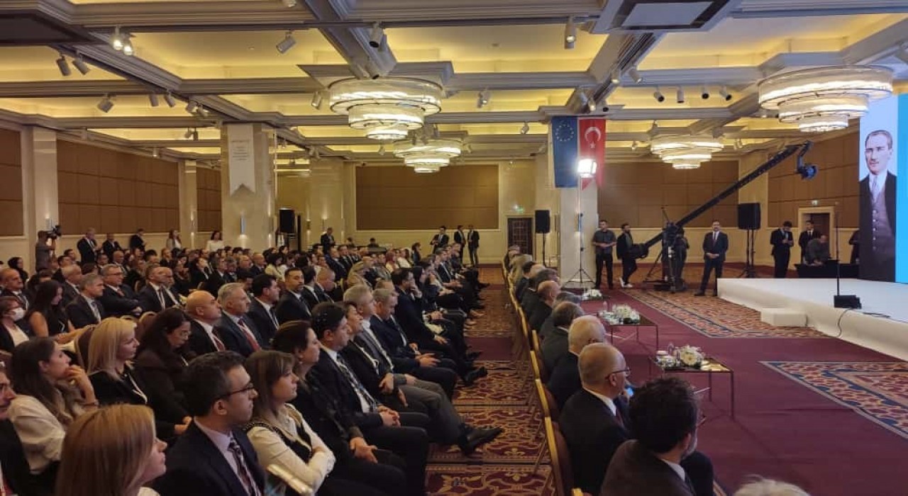 Bakan Işıkhan: Kadınların istihdamını daha da artıracak yeni faaliyet ve programı hayata geçireceğiz