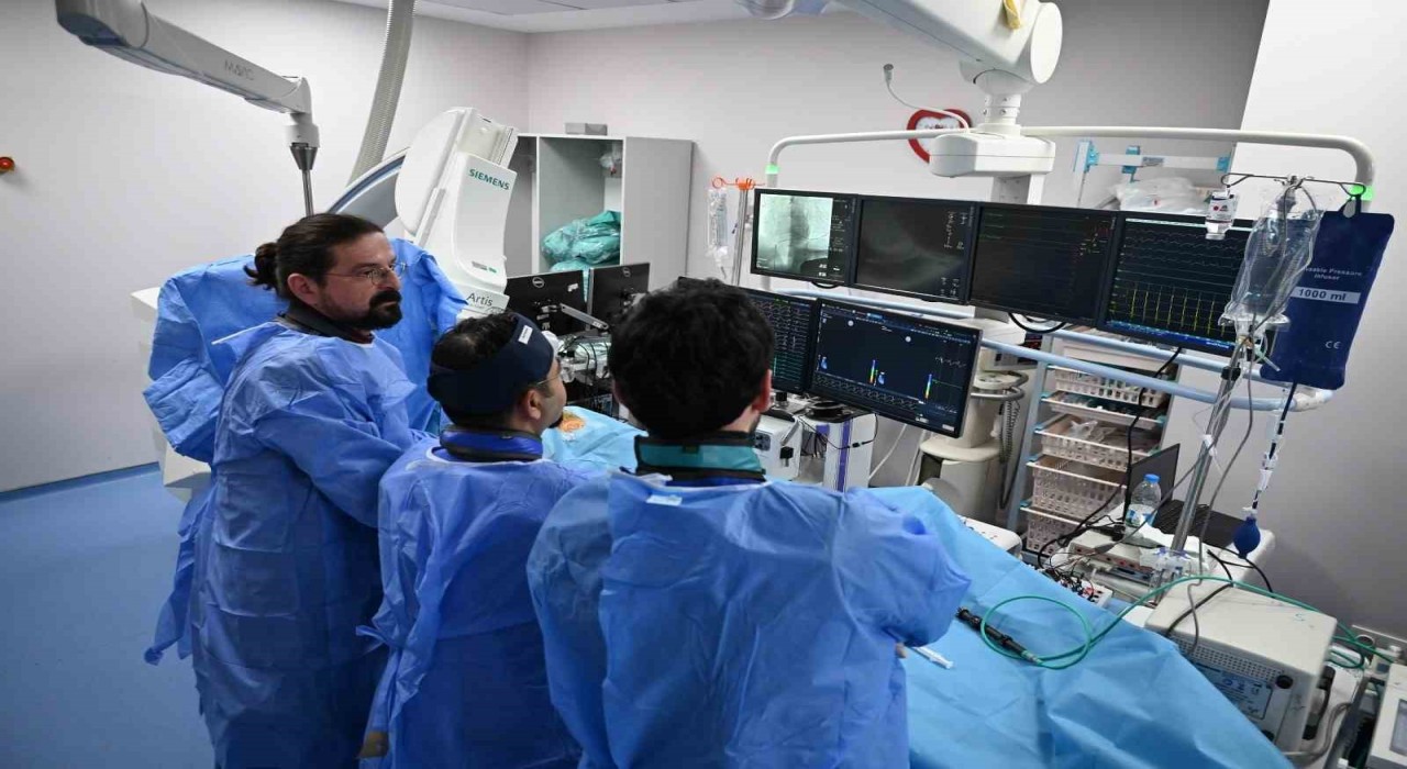 Balıkesir Üniversitesi Kardiyoloji Kliniği kalp sağlığında çığır açıyor
