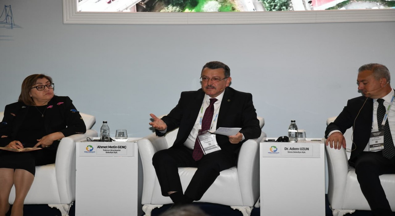 Başkan Ahmet Metin Genç: Enerjinin üretimi kadar yönetimi de önemli
