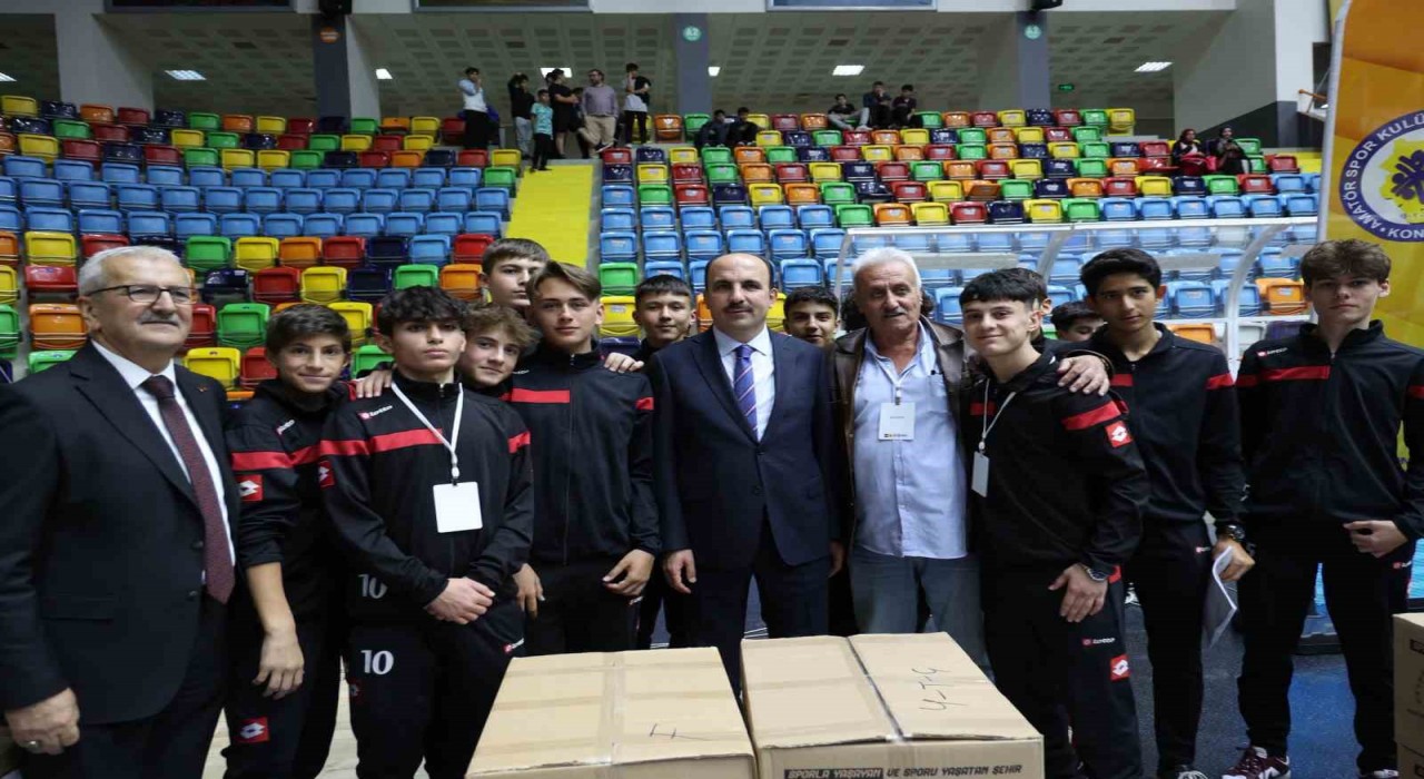 Başkan Altay: 2025te amatör spor kulüplerimize 144 milyon lira ayni ve nakdi destekte bulunduk