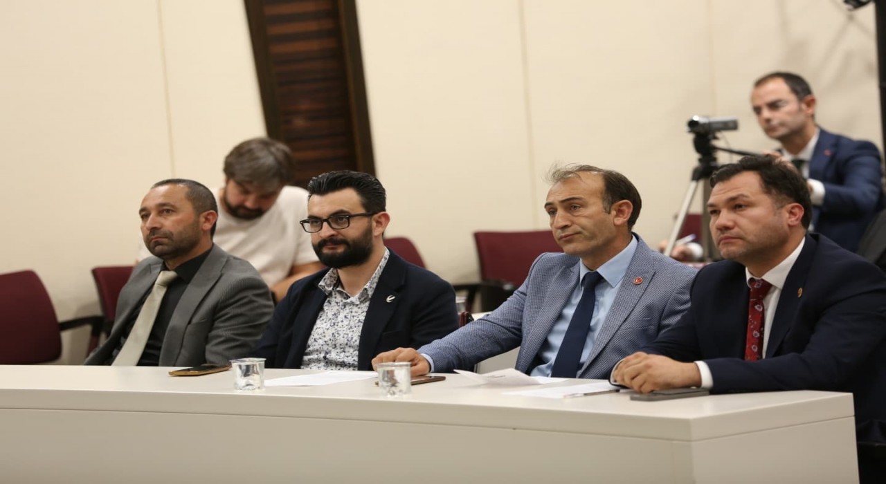 Başkan Çolakbayrakdar: Sporun ve sporcunun her zaman yanındayız