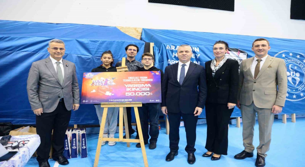 Başkan Kurnaz: Eğitim ve bilimi destekliyoruz