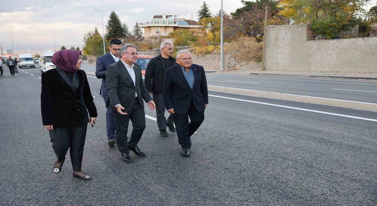Başkan Özdoğan duyurdu: Kayseri Caddesi ve Hacılar Meydanında çalışmalar tamamlandı