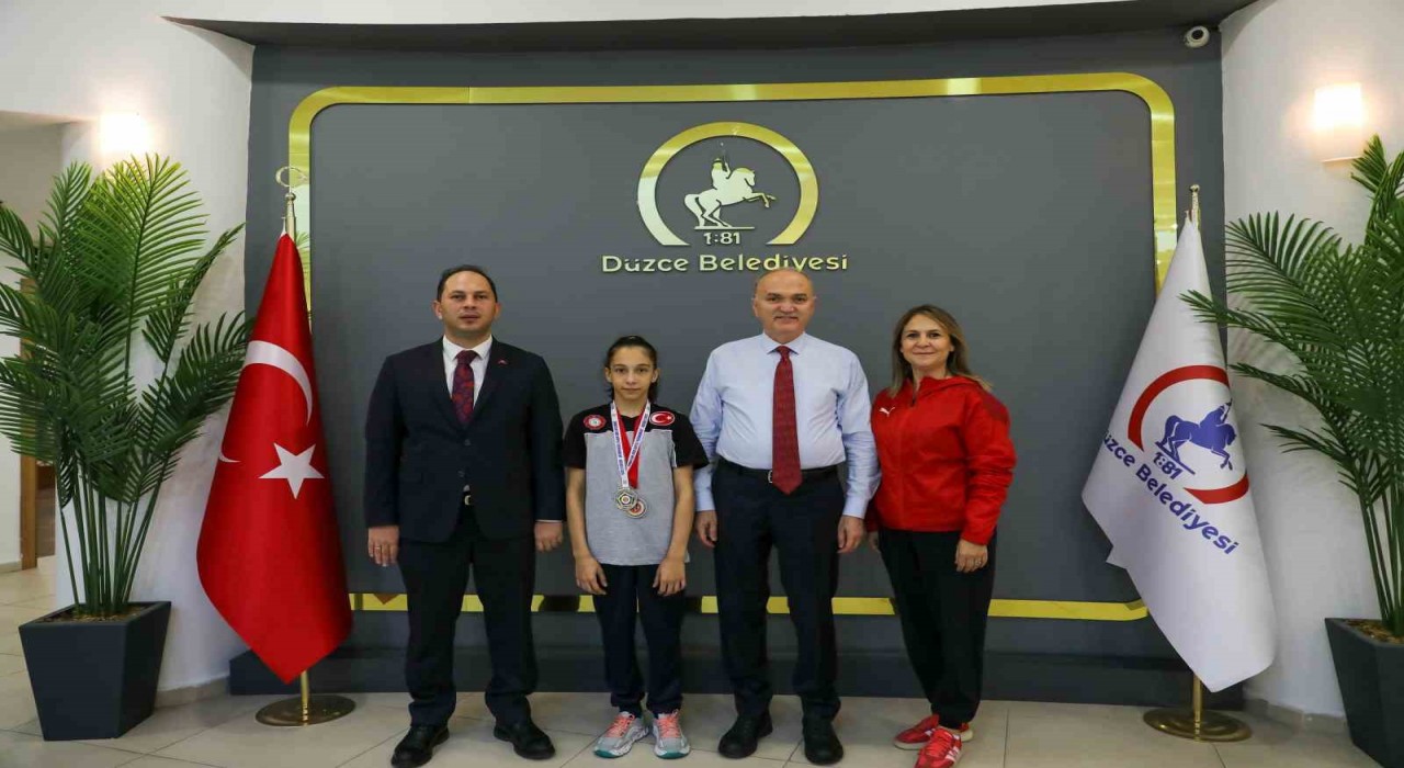 Başkan Özlü, Balkan Şampiyonu Judocu Erva Ereni ağırladı