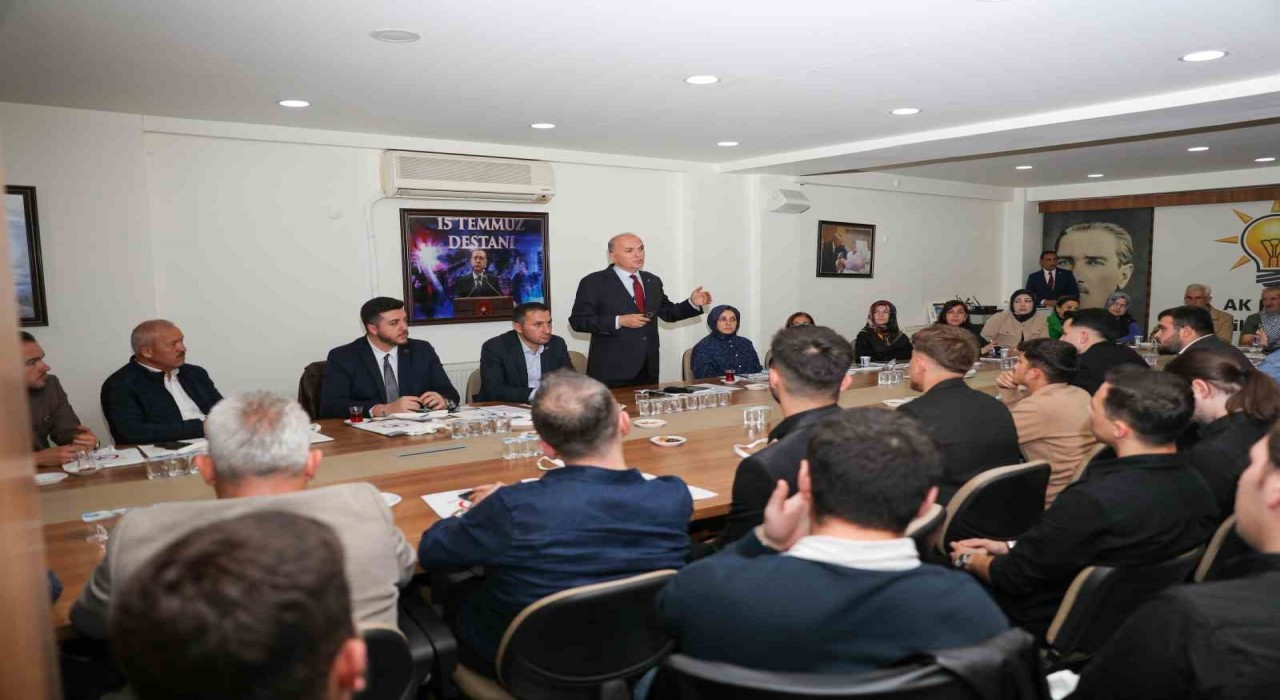 Başkan Özlü Hukuki olmayan hiçbir işimiz olmaz