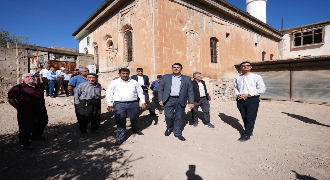 Başkan Yılmazdan Yukarı Arıl Mahallesine cami müjdesi