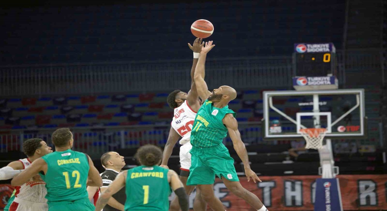 Basketbol Süper Ligi: Bahçeşehir Koleji: 65 - Esenler Erokspor: 83