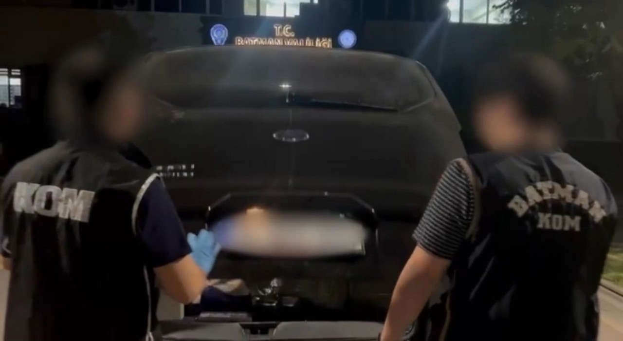 Batmanda araçta gümrük kaçağı sigara ele geçirildi