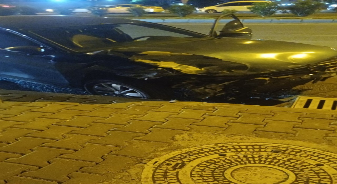 Batmanda sağanak zincirleme kazaya neden oldu: 3 yaralı