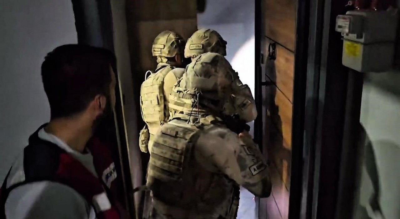 Batmanda yasa dışı bahis operasyonu: 5 gözaltı