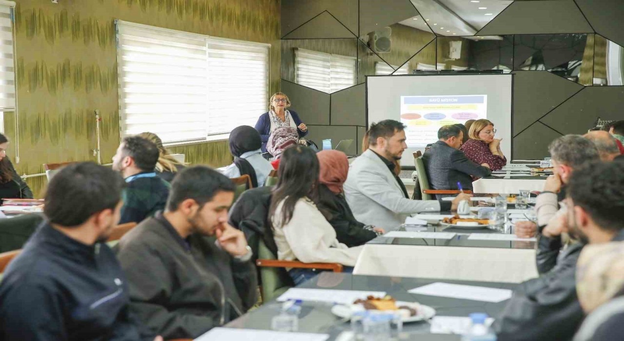 Bayburt Üniversitesi 2027-2031 stratejik planına yön verecek çalıştay gerçekleştirildi