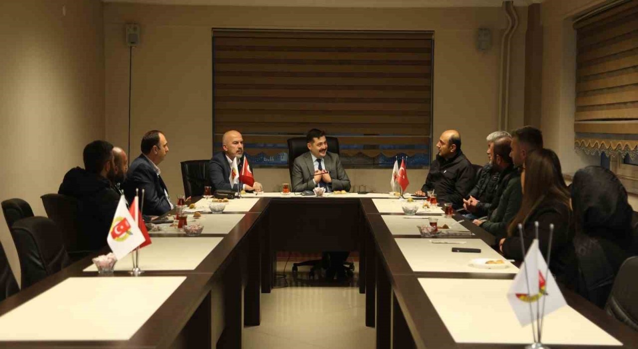 Bayburtta basın sektöründe karşılaşılan sorunlar ele alındı