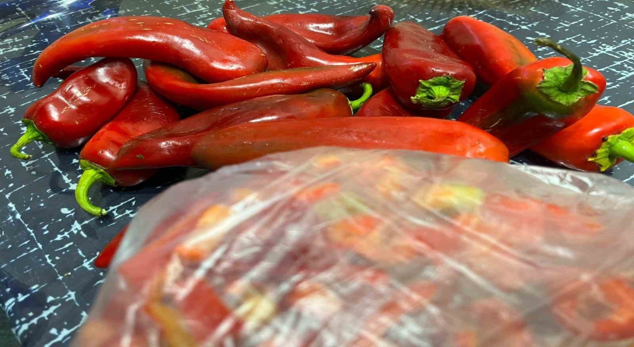 Bayburtta kadınların kış hazırlıkları sürüyor