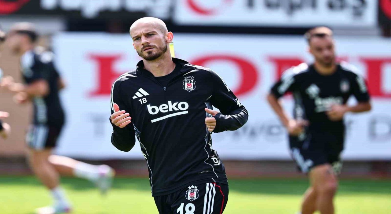 Beşiktaşta Galatasaray derbisinin hazırlıkları devam etti