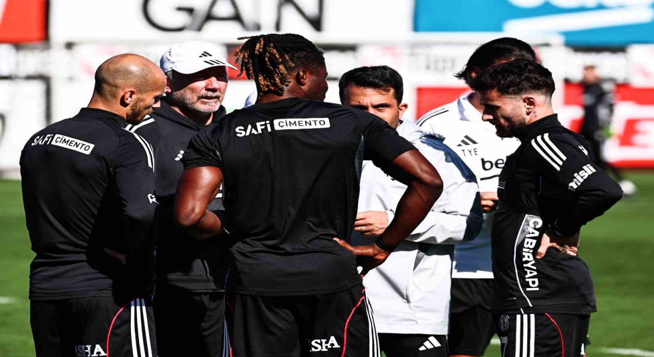 Beşiktaşta Rafa Silva takımla çalışmalara başladı