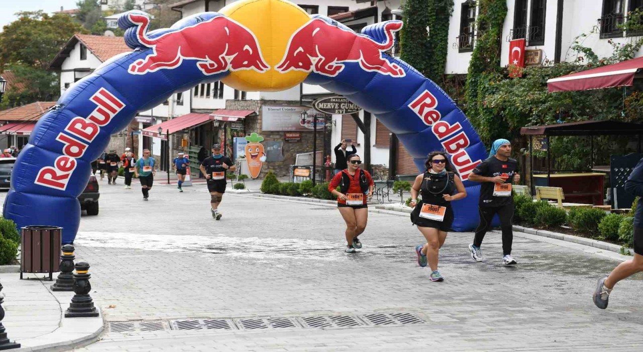 Beypazarında Uluslararası Ultra Trail koşusunun ilk günü tamamlandı