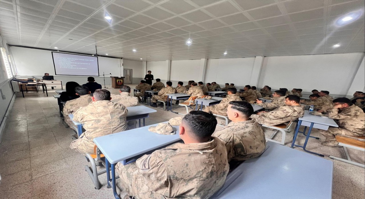 Bilecikte jandarma personeline AEP eğitimi