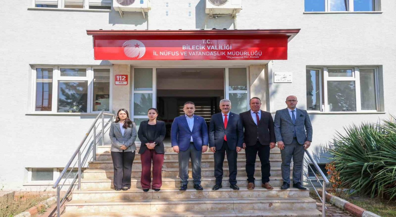 Bilecikte nüfus ve sürücü belgesi işlemlerinde rekor başvuru