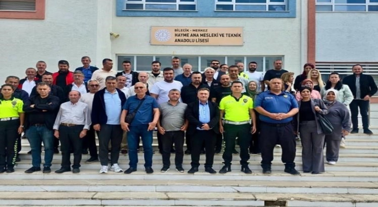 Bilecikte servis şoförlerine öğrenci güvenliği eğitimi