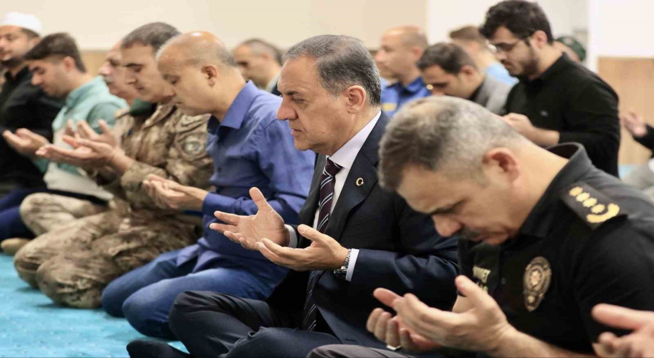 Bingölde şehitler için mevlit okutuldu