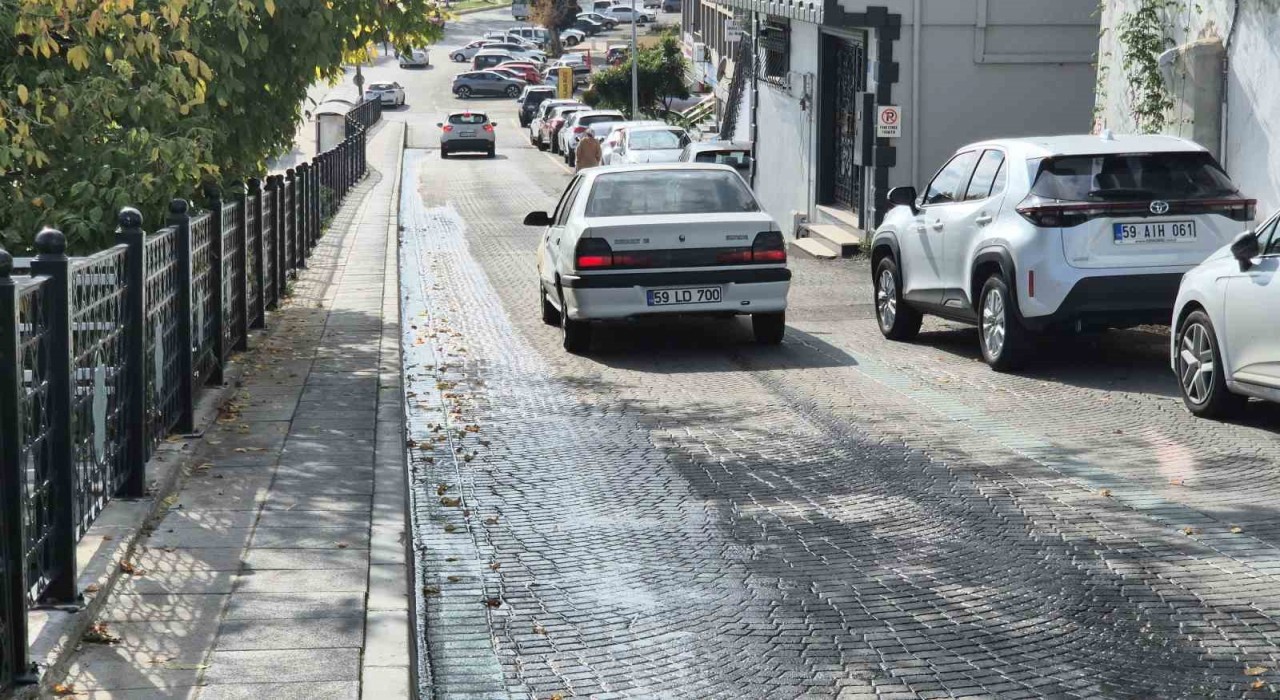 Bir patlak kapanmadan diğeri açılıyor, Süleymanpaşada sular durulmuyor