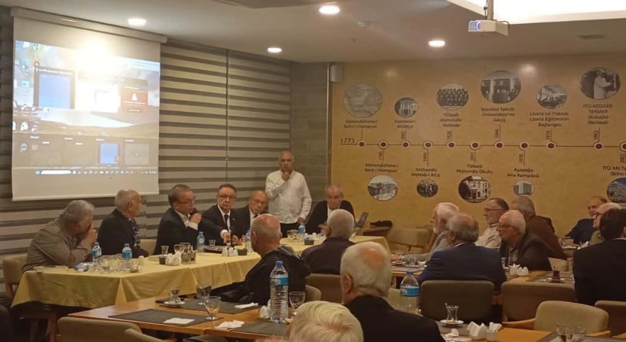 BİSAGda Prof. Dr. Erkin Emetten Doğu Türkistan gerçeği