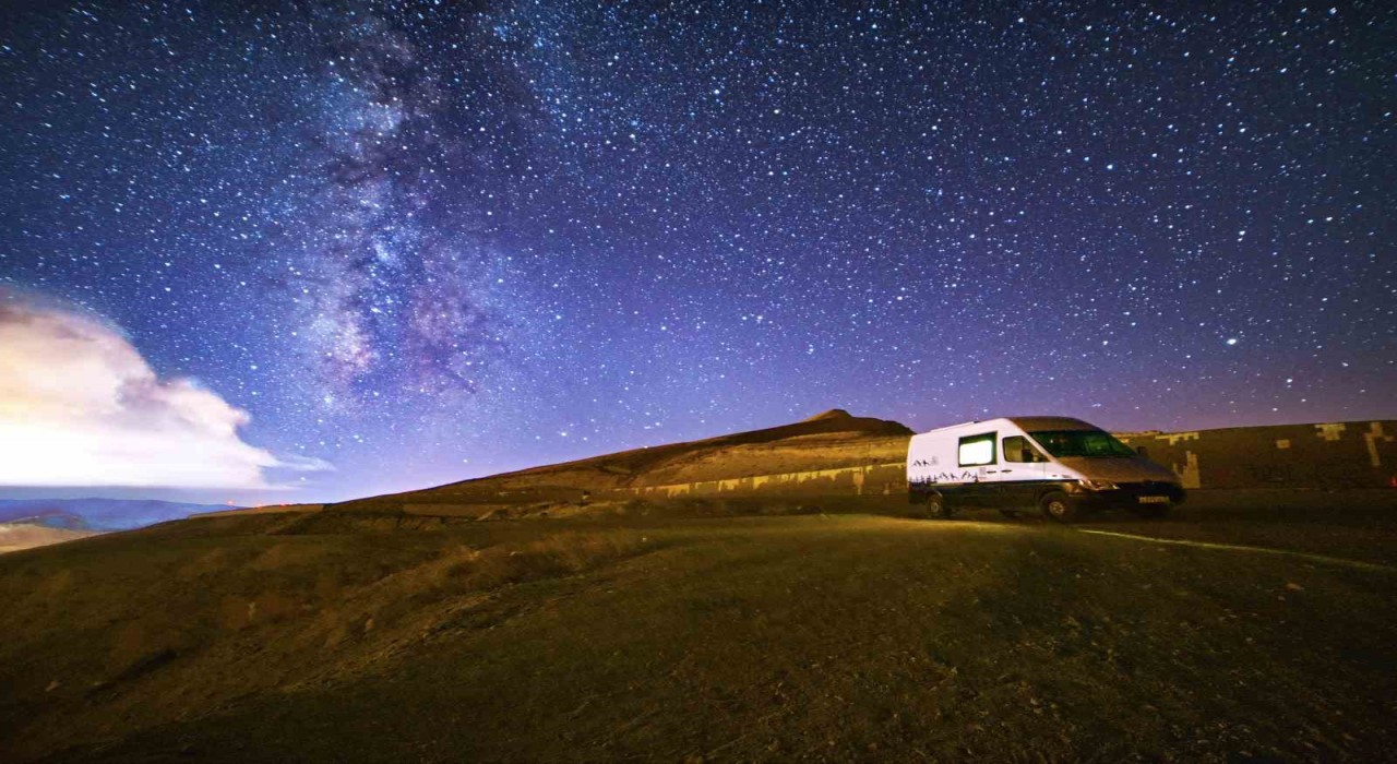 Bitliste yıldız şöleni