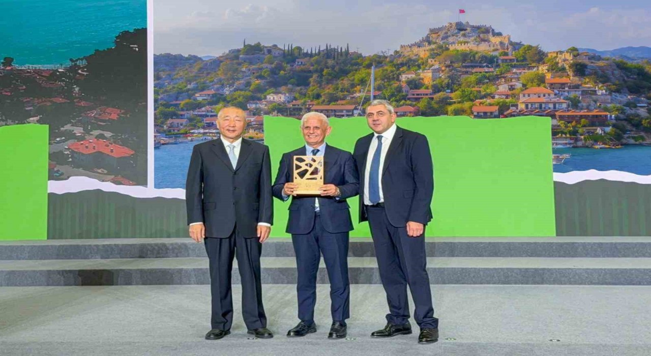 BMden Antalyanın tatil köyü Kaleüçağıza En iyi turizm köyleri 2025 ödülü