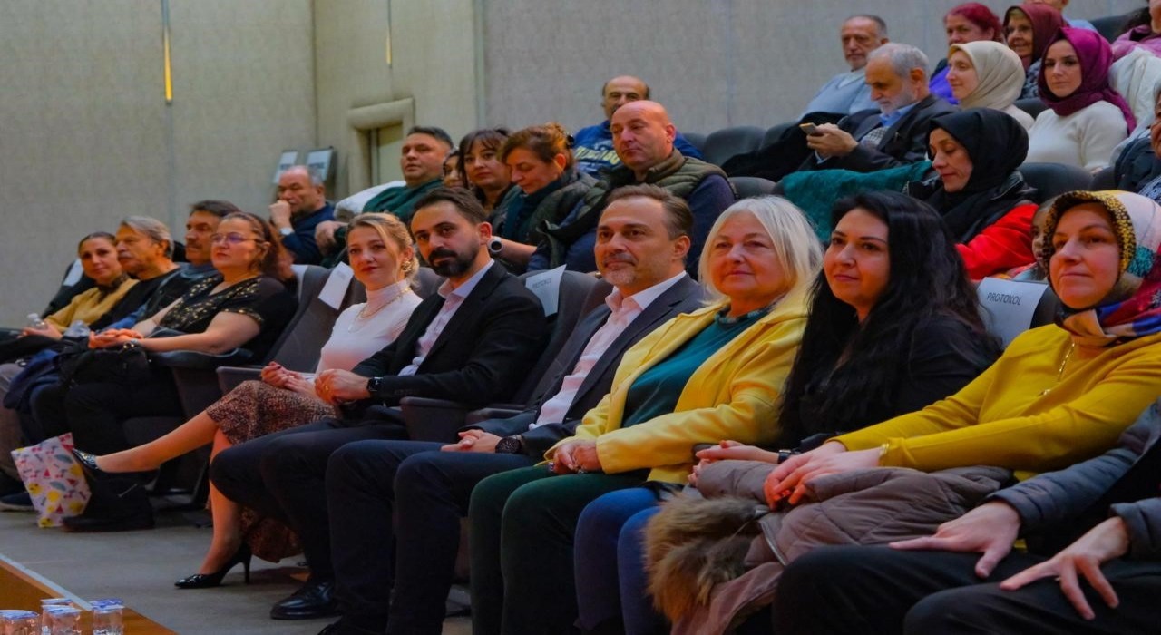 Boluda Karışık Kaset 2 konserine yoğun ilgi