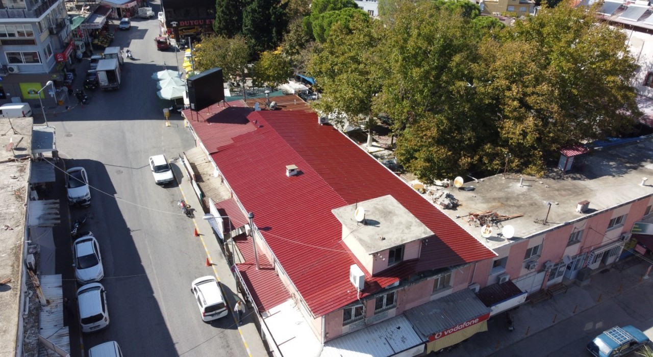 Bozdoğan Belediyesinden kütüphane çatısına düzenleme