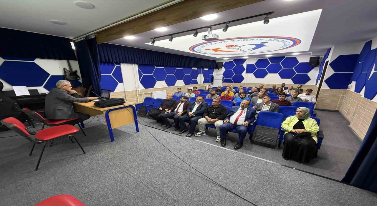 Bozkırda öğretmenlere bilgilendirme toplantısı