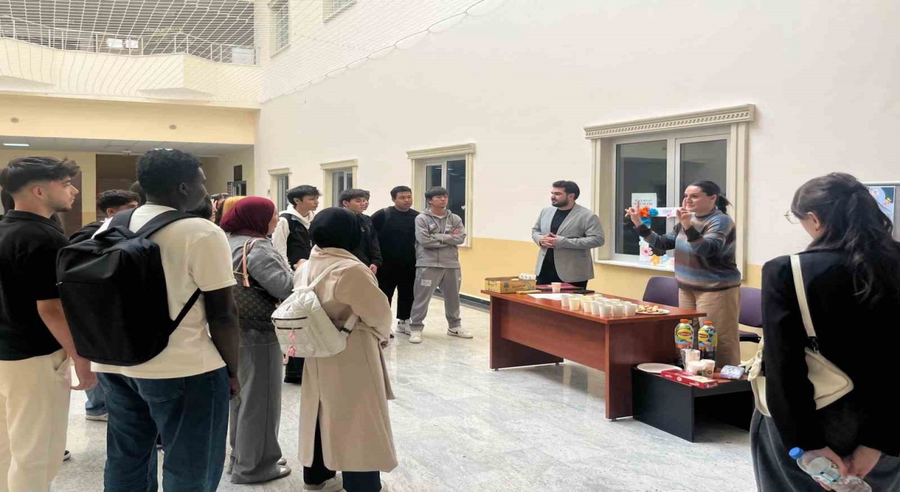 BŞEÜde uluslararası öğrenciler TÖMER oryantasyonunda buluştu