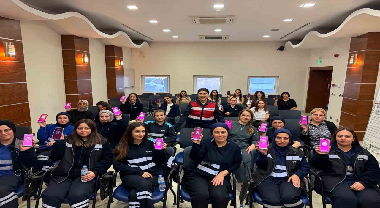 Bursa Jandarmasından kadına şiddete karşı yoğun mesai