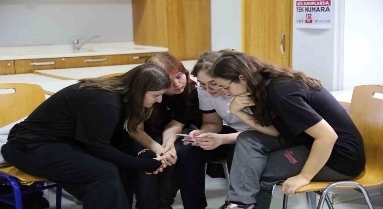 Bursada kadına şiddet konusunda farkındalık eğitimi