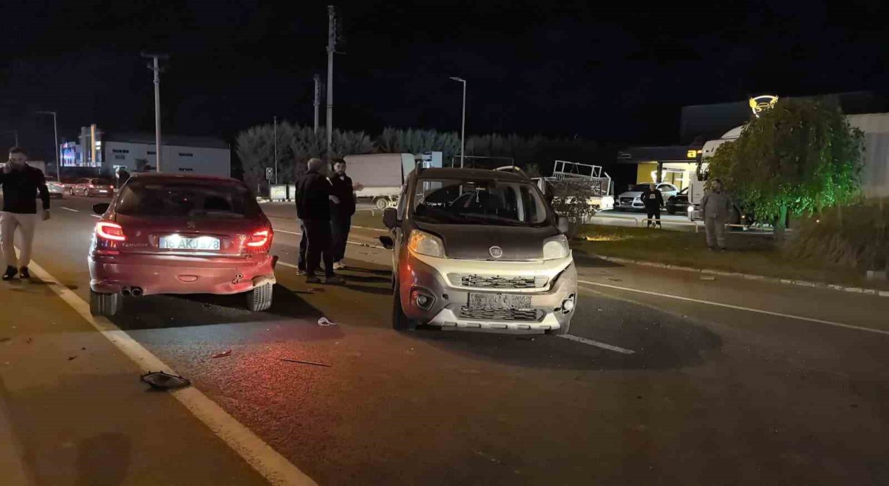 Bursada zincirleme kaza: 3 yaralı