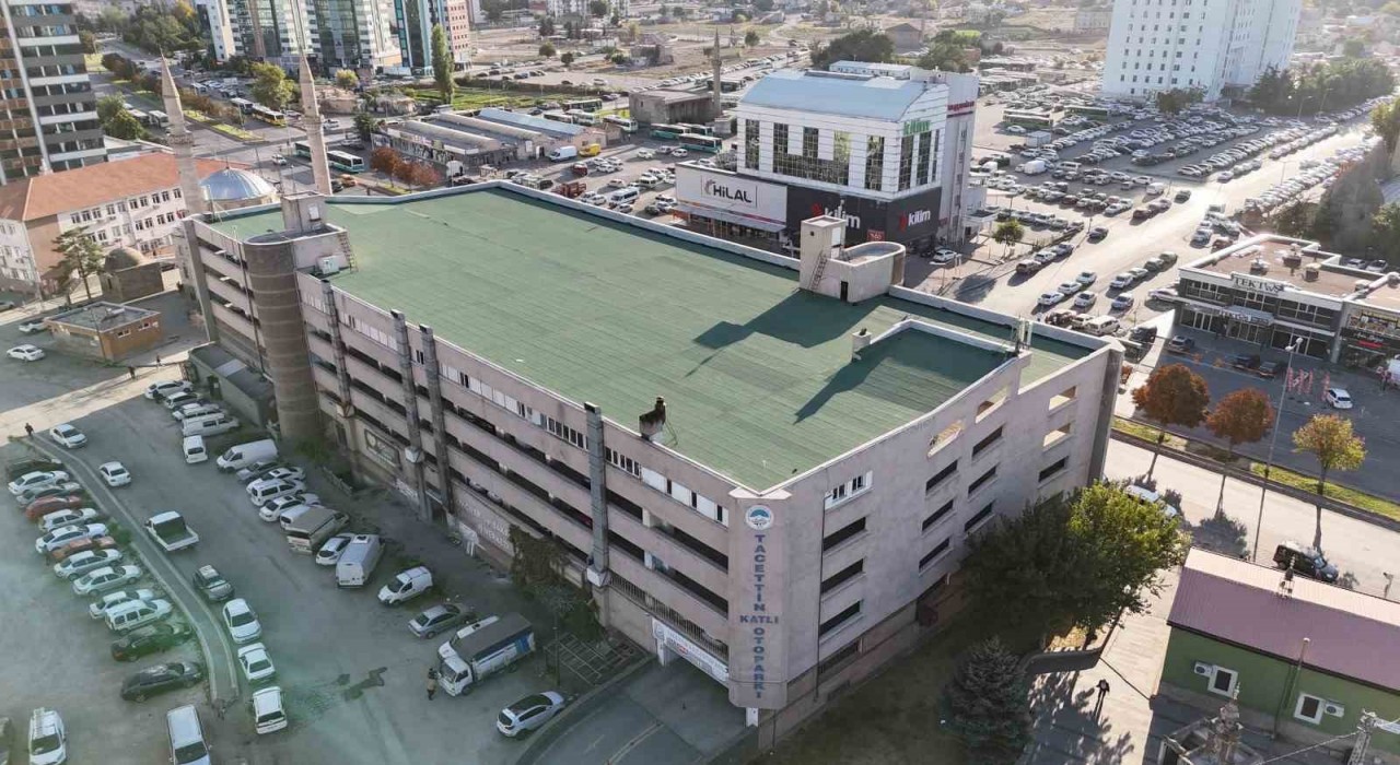 Büyükşehir, Tacwttin Katlı Otoparkında 2 milyon TLlik yatırımı tamamladı