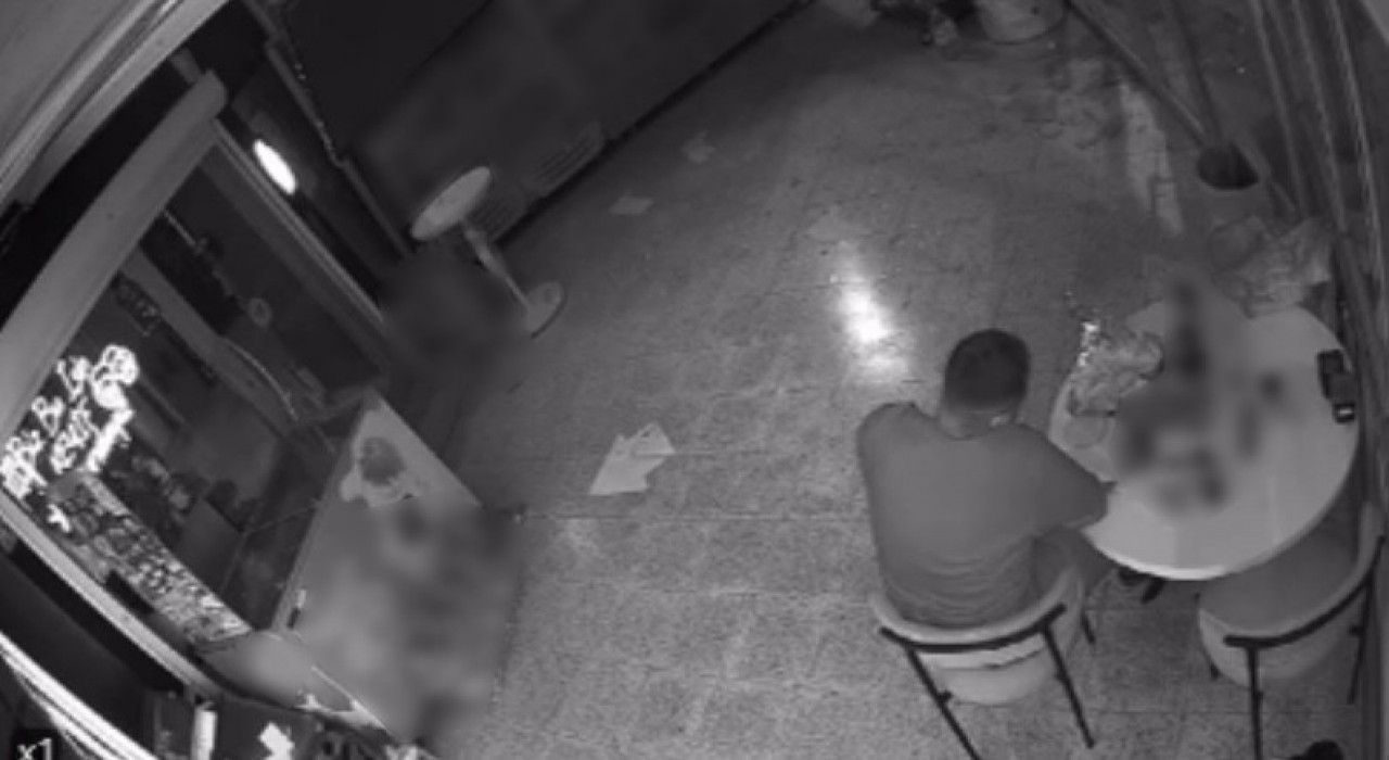 Camı kırıp girdiği markette çilingir sofrasını kuran şüpheli tutuklandı