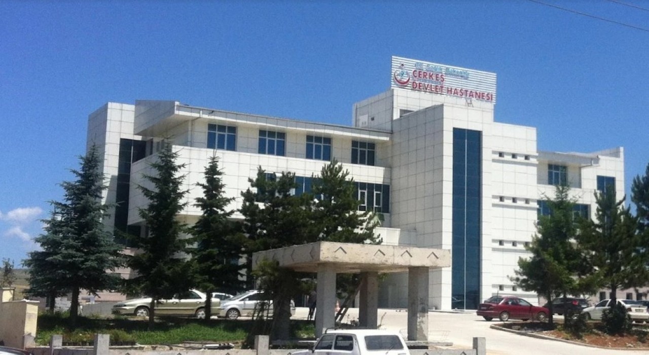 Çankırıda devrilen pikabın sürücüsü yaralandı