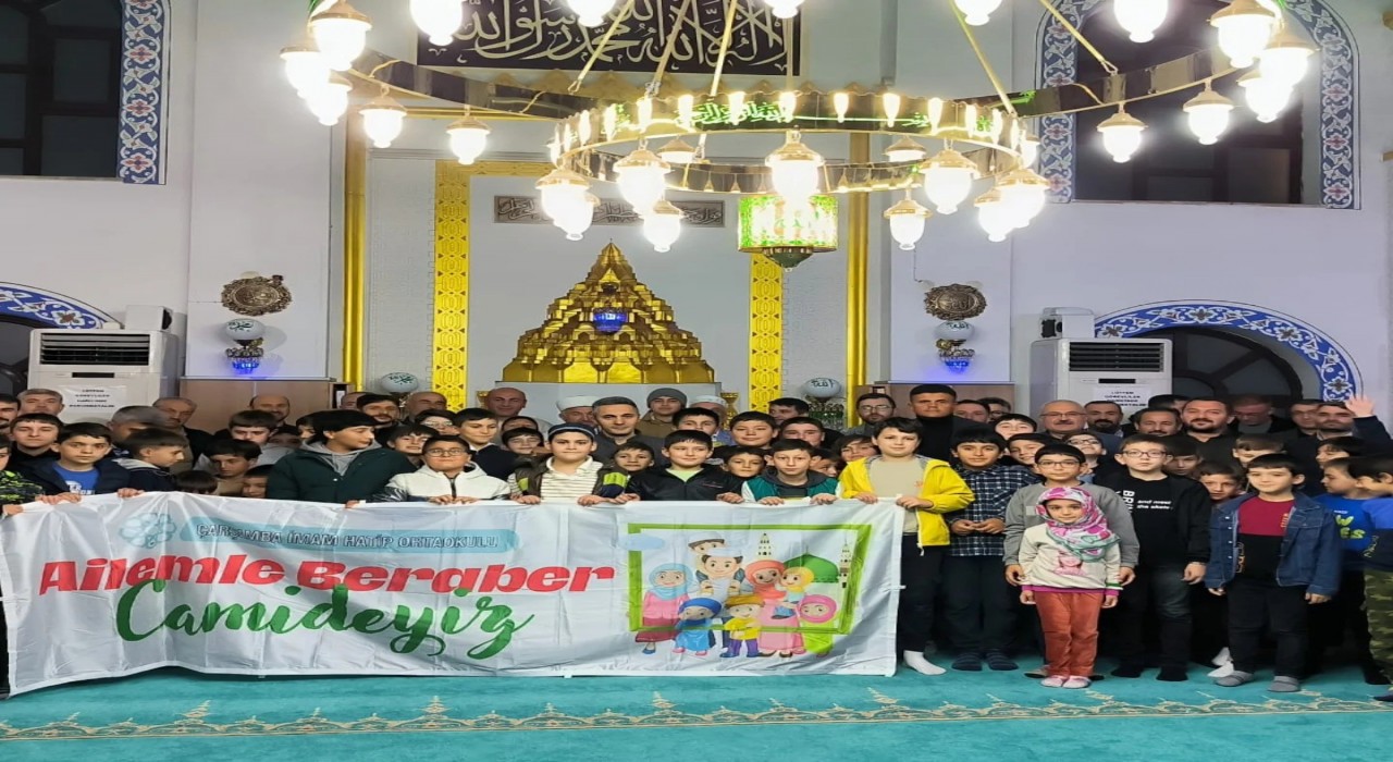 Çarşambada Ailemle Camideyim etkinliği