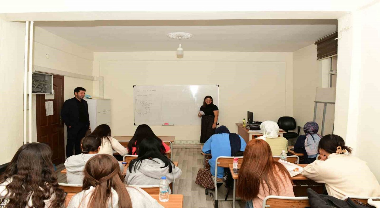 Çatakta ‘Destekleme ve Yetiştirme Kurslarına yoğun ilgi