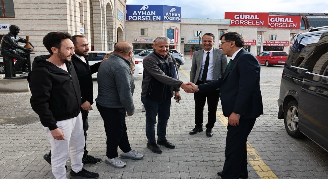 Çiniciler Çarşısında düzenleme çalışmaları devam ediyor