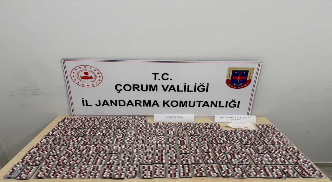 Çorumda 3 bin adet uyuşturucu hap ele geçirildi